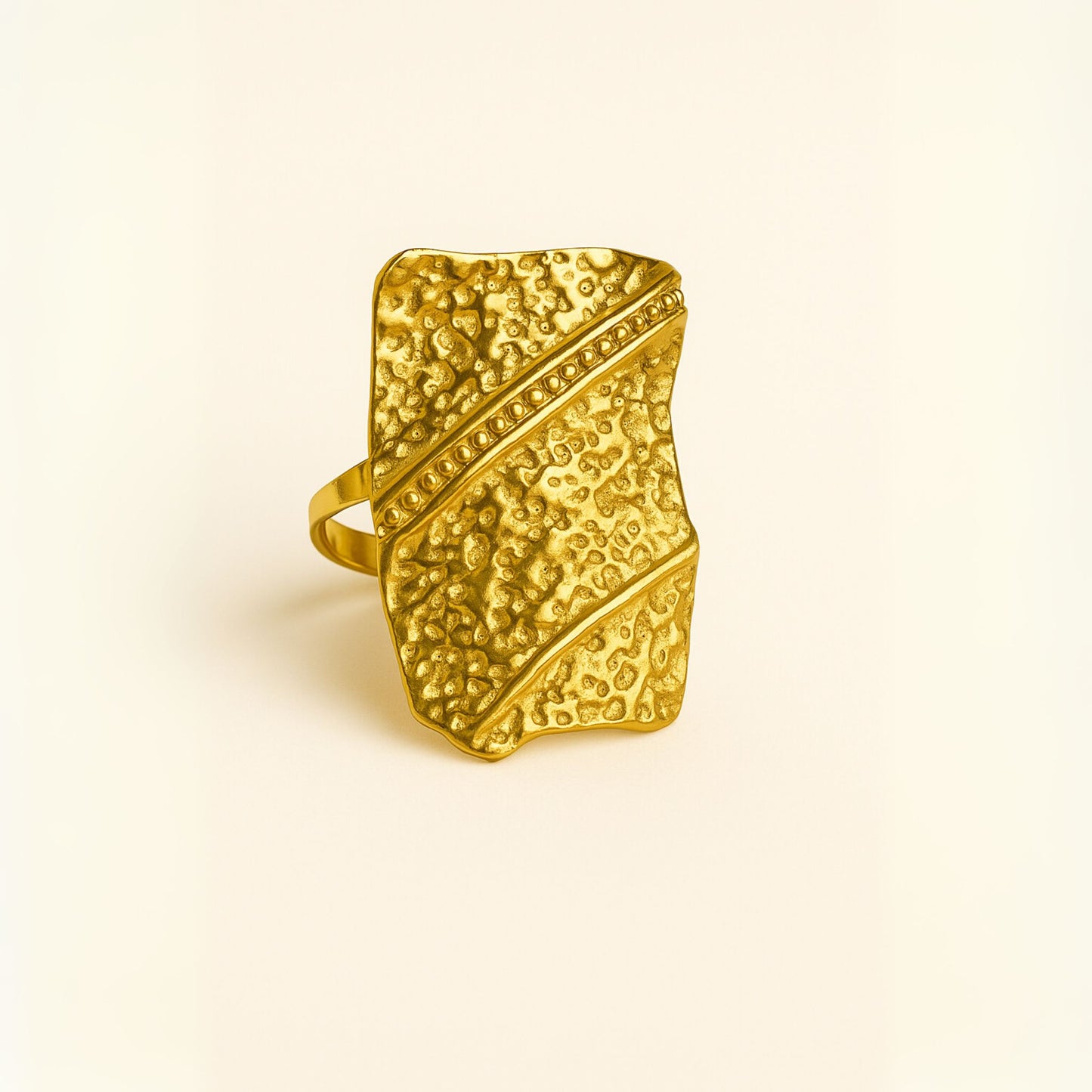 Anillo Nailah